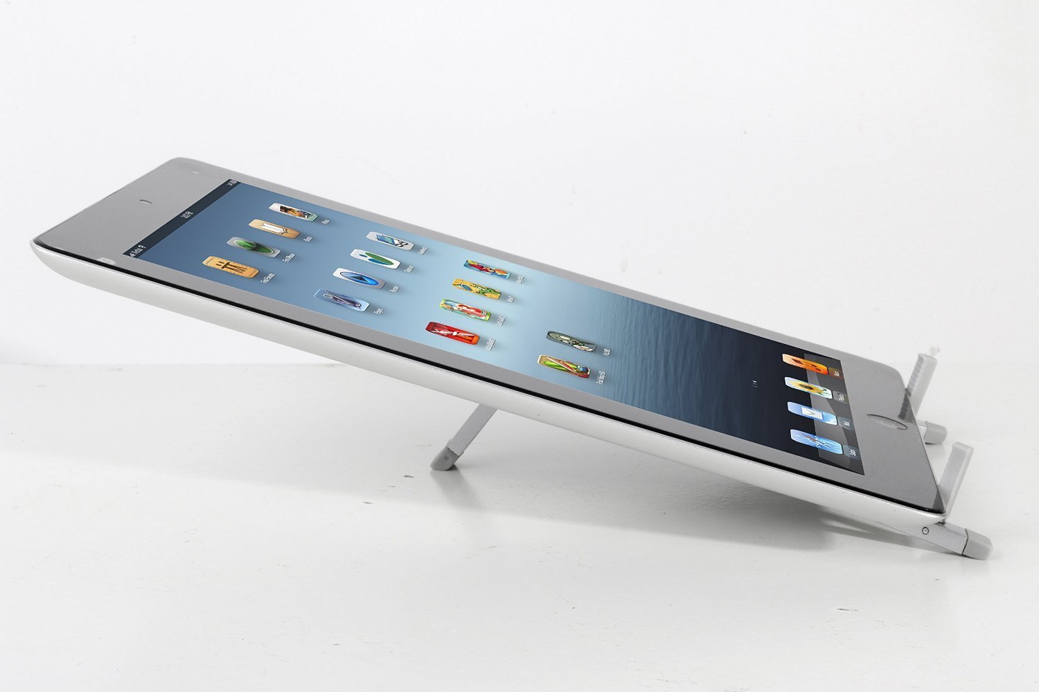 IBRA Portable Lightweight Universal Foldable Desk Stand For iPad, iPad 2, iPad 3 Notebooks, Laptops, Netbooks & Tablet PCs - Silver